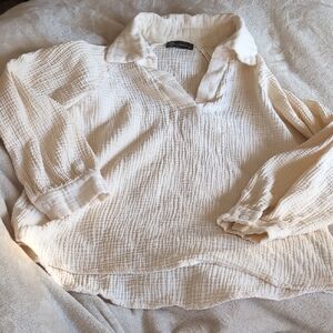 Cream Textured Linen Long Sleeve Blouse size medium